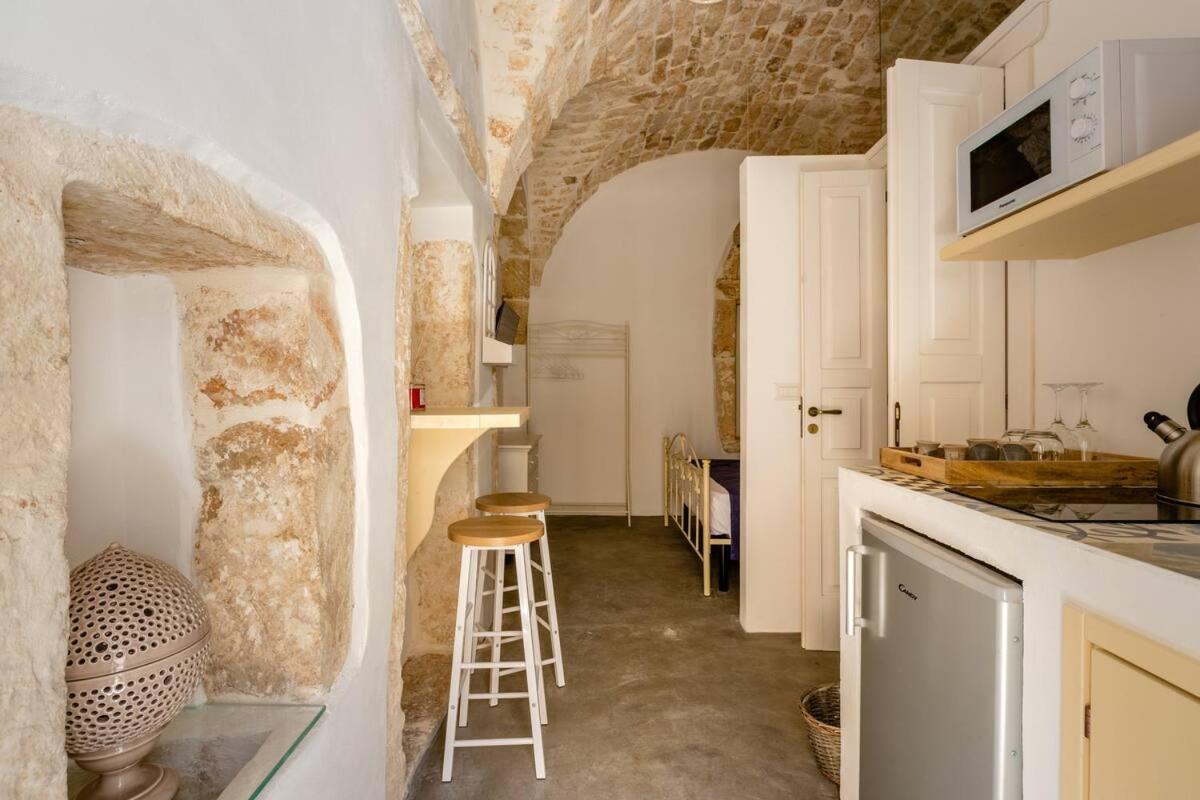 La Finestra Dimora Charme Ξενοδοχείο Ceglie Messapica Εξωτερικό φωτογραφία